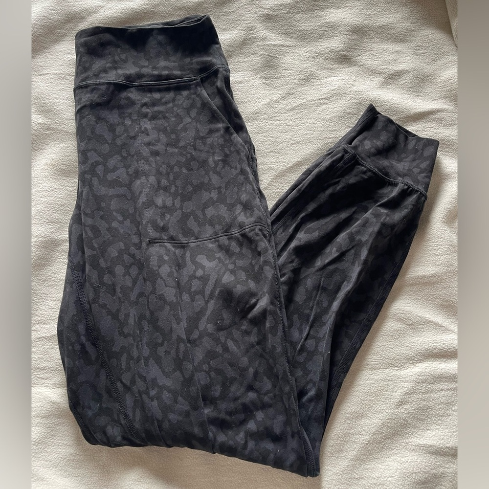 Lululemon Align Jogger 28"